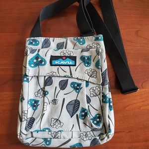 Kavu Small Crossbody,Like New